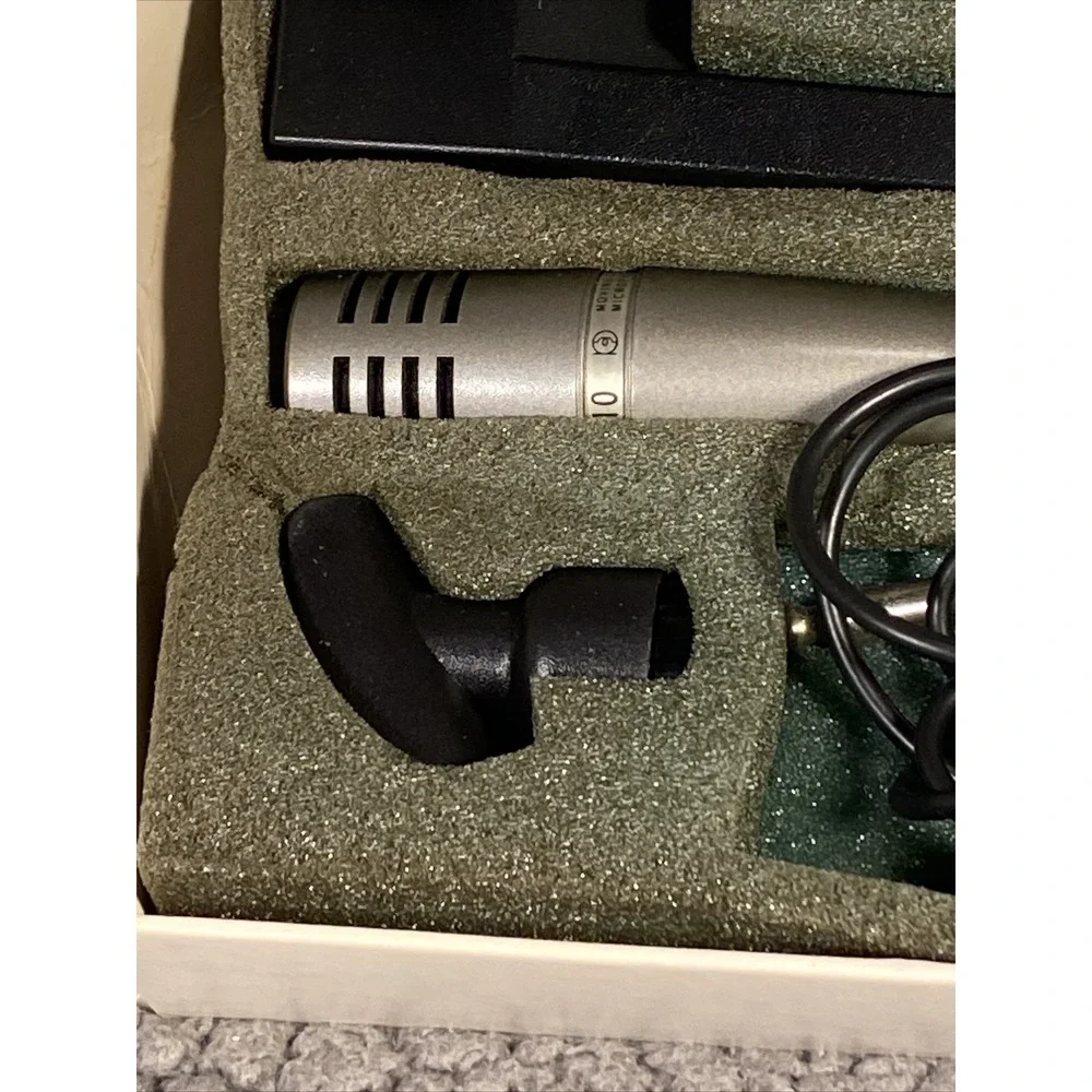 Teac Moving Coil Microphone‎ MC-10 Desk
